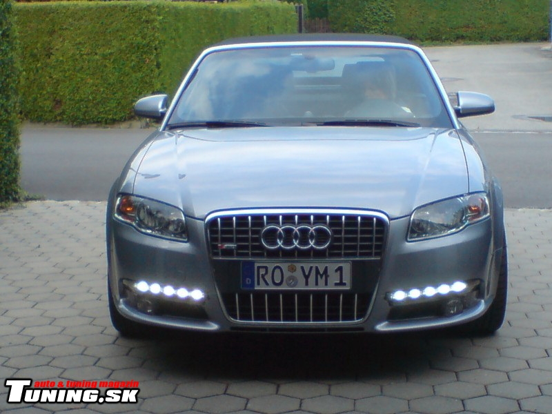 denne-svietenie_led-svetla_auto_s-look_04.jpg