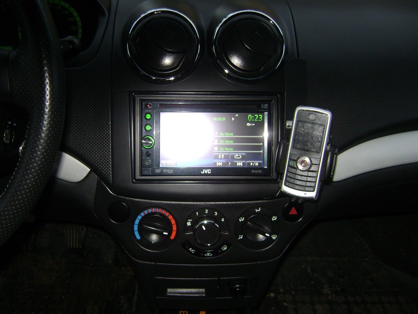 radio 004.JPG