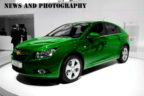 chevrolet-cruze-2012-front-angle-green-wallpaper.jpg