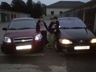 DSC_0092.JPG (182.45 KiB) Zobrazeno 9799 x s mojim dobrym kamaratom inak znamym ako sampmonty