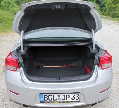 Chevrolet Malibu-1.jep.JPG (107.11 KiB) Zobrazeno 13313 x Malibu