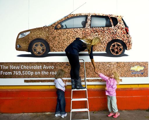 Chevrolet-Aveo-Penny-Billboard-5_1.jpg