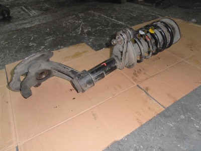 amortiguador-munon-y-masa-lado-izquierdo-daewoo-lanos-1823-MLC4768621048_082013-F.jpg